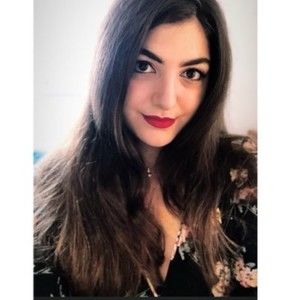 Meet your Posher, Riya